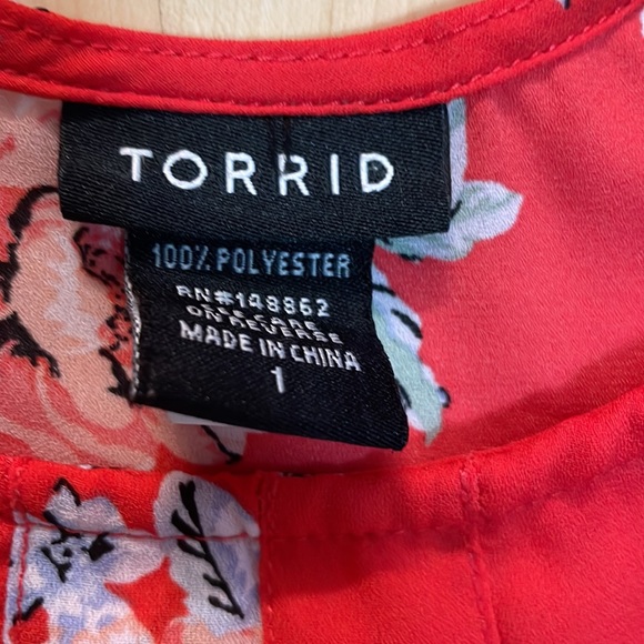 Torrid Tank - Picture 2 of 2